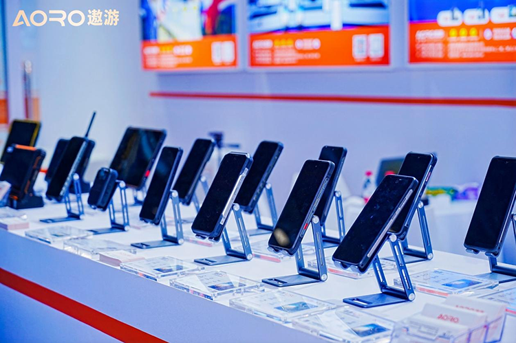 遨游通讯